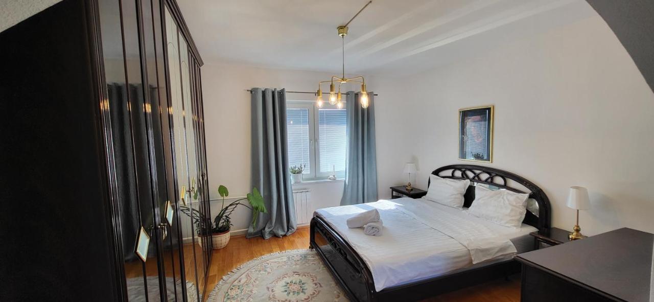 Mott Residence Tuzla Luaran gambar
