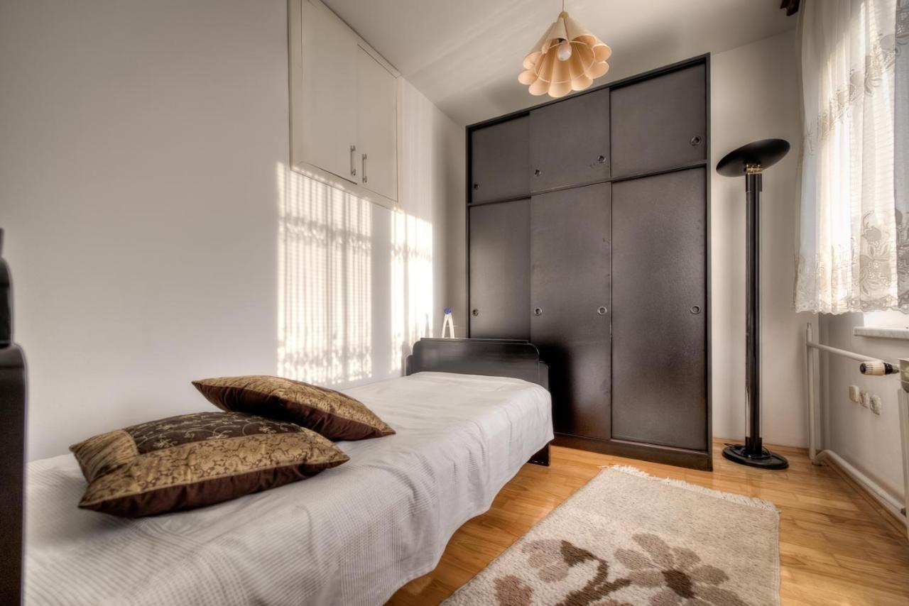 Mott Residence Tuzla Luaran gambar